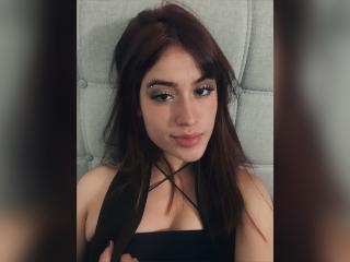 AnyaSaenz - Live porn &amp; sex cam - 17869978