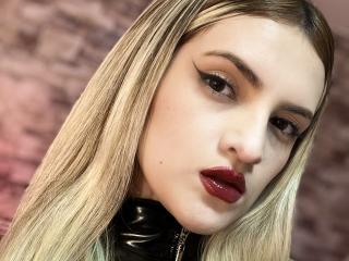 FiorellaStrong's Model Profile