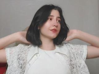 Ambrela's Model Profile