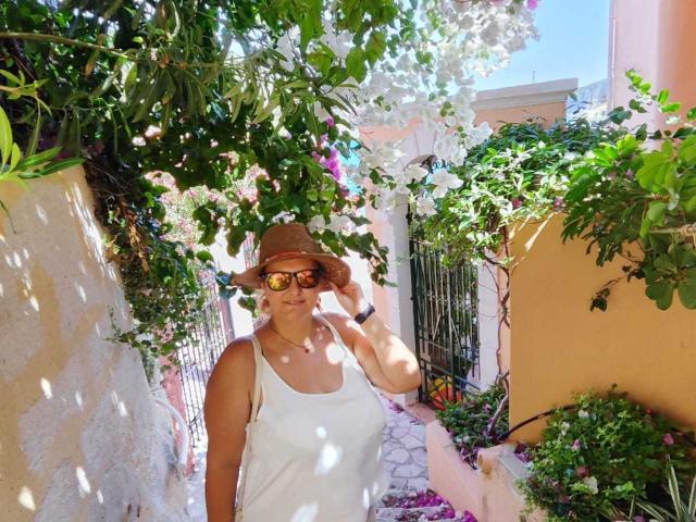 Korean-style art with bold, black lettering in the center. CurvySweetGirl's face is partially obscured by large, green, patterned Korean letters. Red and white background. Minimalist, flat design.