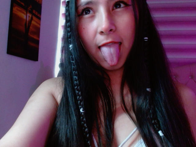 LissyJonnes - Live sex cam - 17876098