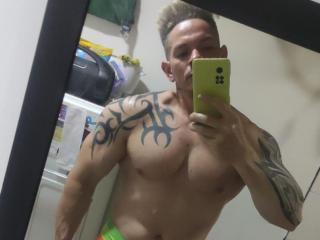 JhonyGym - Live porn &amp; sex cam - 17876134