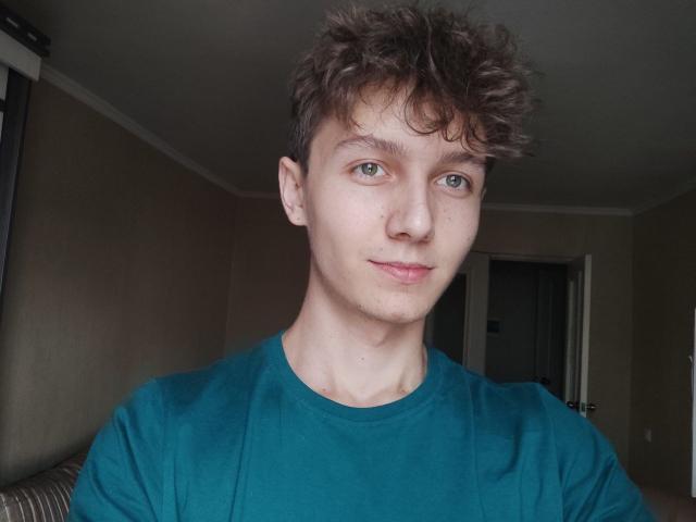 MichaelShine - Sexe cam en vivo - 17877394