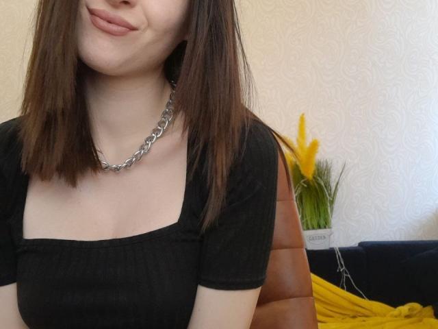SunnyIsa - Live porn &amp; sex cam - 17878910