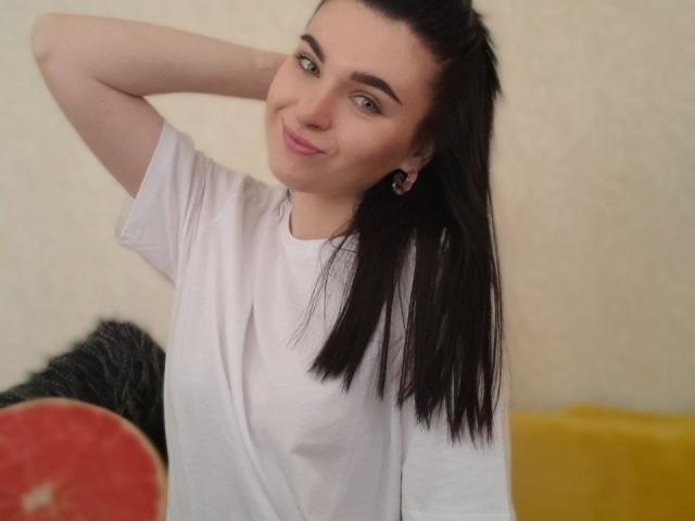 SunnyIsa - Live sex cam - 17878998