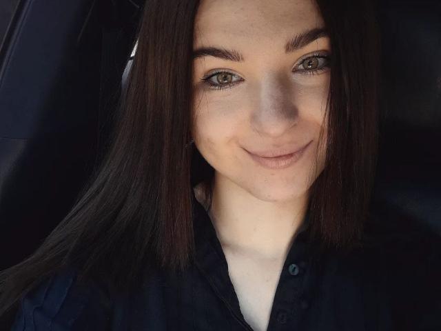 SunnyIsa - ライブポルノ&amp;セックスカム - 17879034