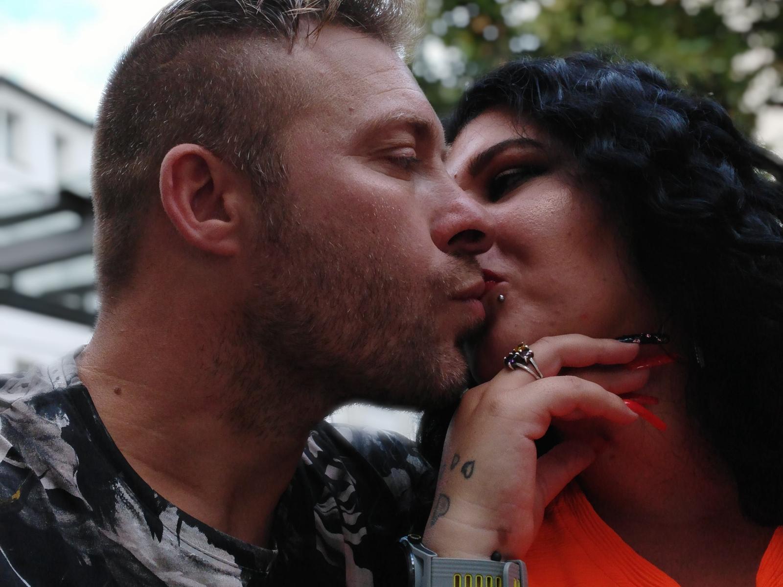 FlavioAndLorelai - Live porn &amp; sex cam - 17882106