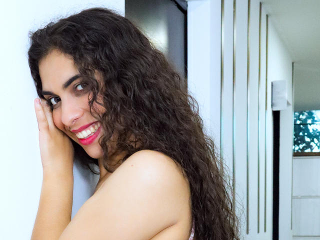 MarilynWilde - Live sex cam - 17883490