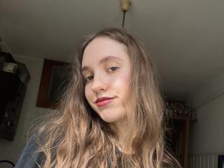MoreVesnoy - Live sex cam - 17885646