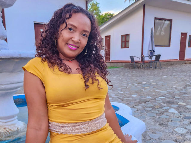 BetzabethMiller - Live porn &amp; sex cam - 17890986