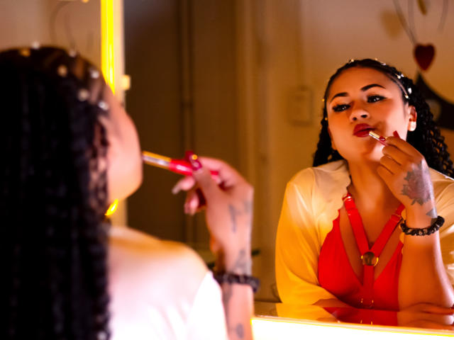 SaraSliverman - сексуальная веб-камера в реальном времени - 17895106