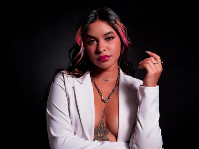 AnaArenas - сексуальная веб-камера в реальном времени - 17897602