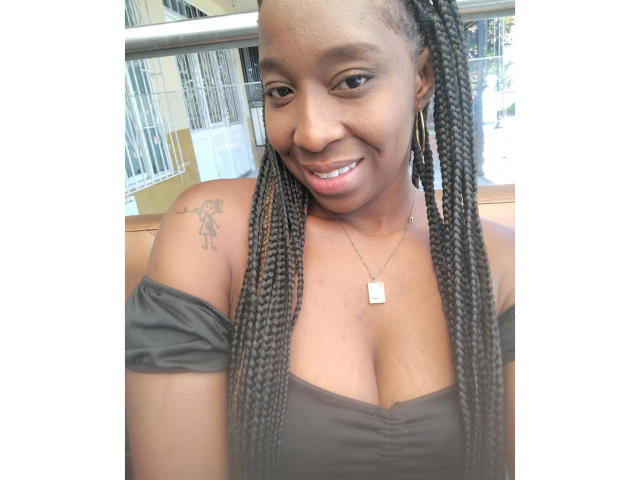 KatalinnaGal - 라이브 포르노 &amp; 섹스 캠 - 17900590