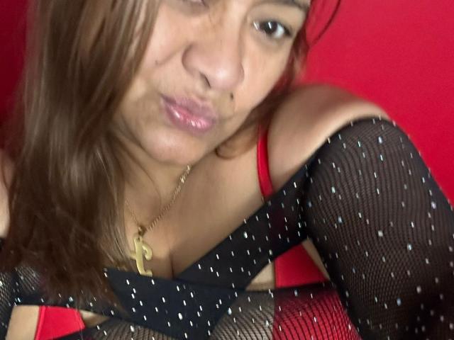 MonzeratBoyer - Live porn &amp; sex cam - 17906574