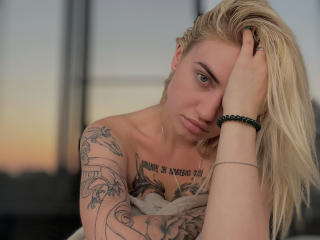 ElizabethKrei - Sexe cam en vivo - 17908066