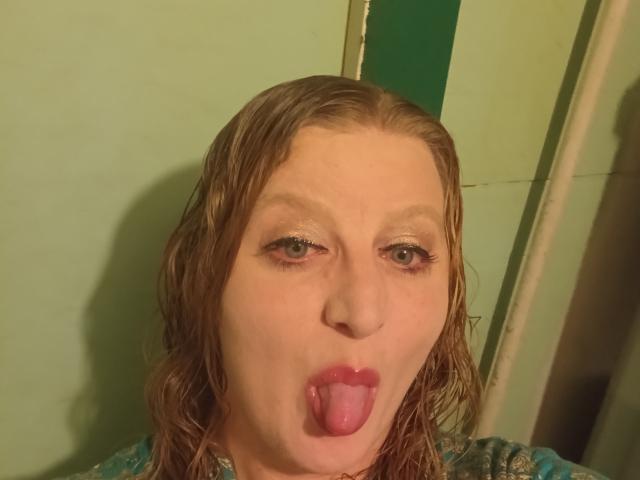 BustyDawn - Live porn &amp; sex cam - 17910398
