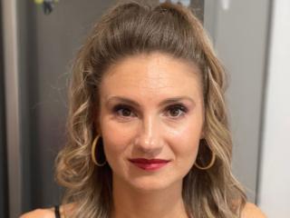 AnnaEvans69 - Live porn &amp; sex cam - 17911842