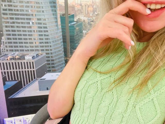 AlicePrings - Live porn &amp; sex cam - 17918134