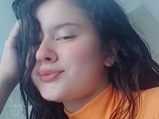 ArianaWayne69 - Sexe cam en vivo - 17919674