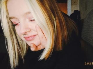 LaPochka - сексуальная веб-камера в реальном времени - 17920038