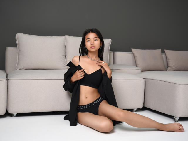 ShyKira - Camera khiêu dâm &amp; quyến rũ trực tiếp - 17921734