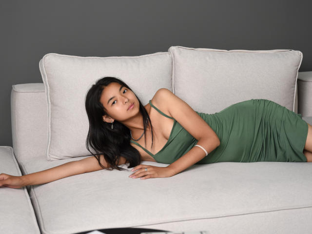 ShyKira - Live porn &amp; sex cam - 17921746