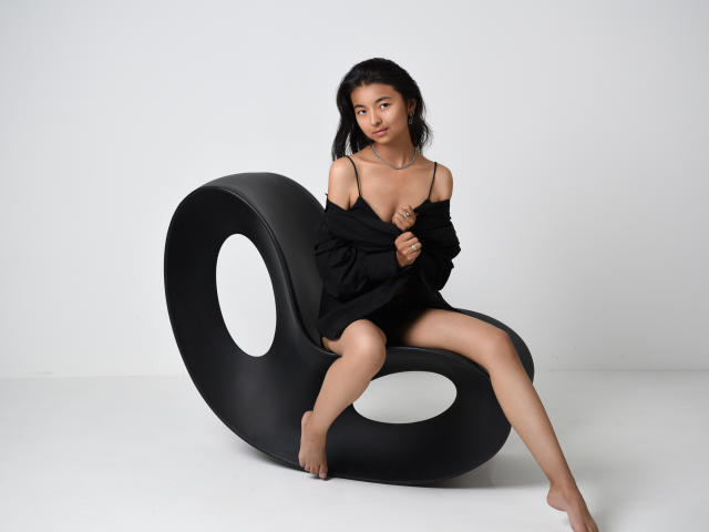 ShyKira - Live porn &amp; sex cam - 17921750