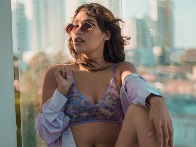 LuciaCortez - Live porn &amp; sex cam - 17921866