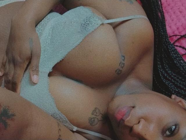 MelanyGiraldo - Camera khiêu dâm &amp; quyến rũ trực tiếp - 17922374