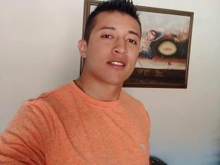 CoupleILatino - Sexe cam en vivo - 17923242