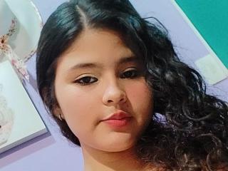 ValBabeAndDaringLili - Live porn &amp; sex cam - 17923338