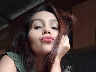 ValBabeAndDaringLili - Live porn &amp; sex cam - 17923374