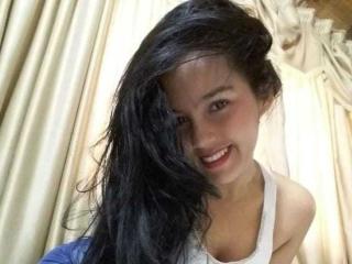 ValBabeAndDaringLili - Live porn &amp; sex cam - 17923378