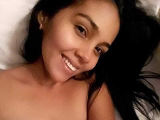 ValBabeAndDaringLili - Live porn &amp; sex cam - 17923446