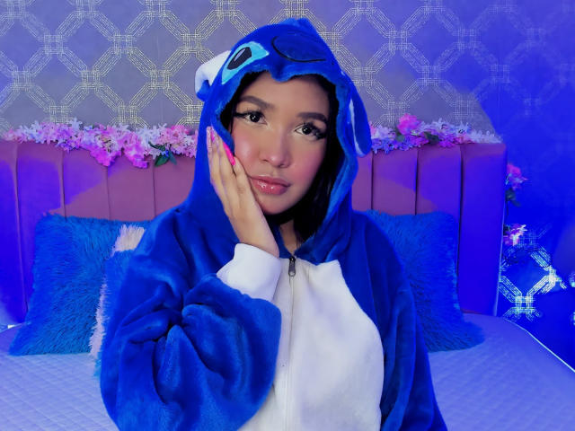 HallyColleman - Live porn &amp; sex cam - 17923686