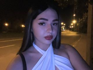 ChloeBesti - Live porn &amp; sex cam - 17925426