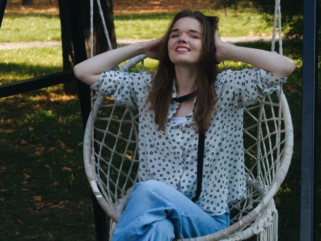 DaylinaLops - Live porn &amp; sex cam - 17927830