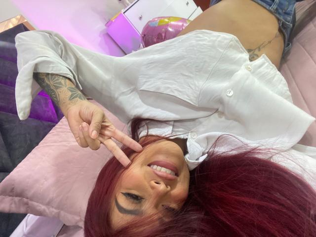 MajoJones - 라이브 포르노 &amp; 섹스 캠 - 17928670