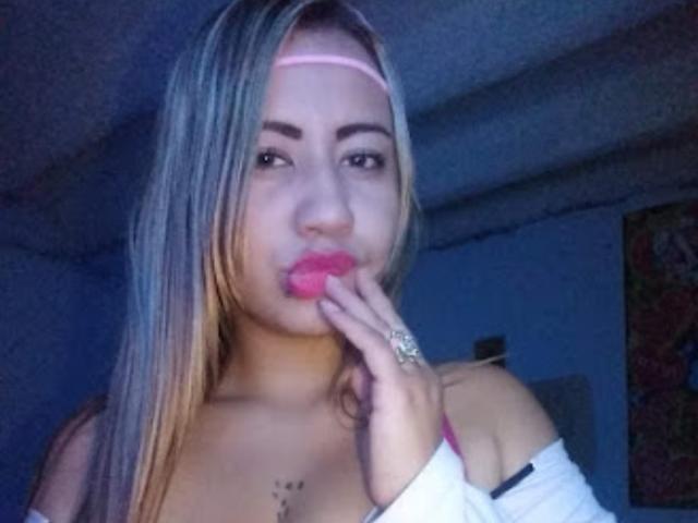 ChanellTatto - Live sexe cam - 17930554