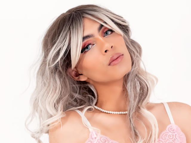 AnnieThomson - Sexe cam en vivo - 17932622