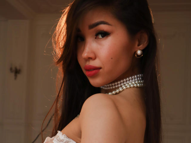 LinaMuhn - Live porn &amp; sex cam - 17934690