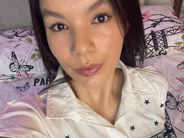 AlondraWm - Live porno og sexkamera - 17937542