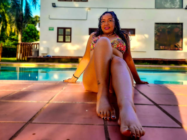 BetzabethMiller - Live sex cam - 17938890