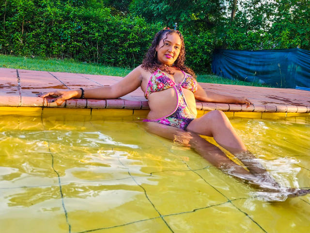 BetzabethMiller - Live porn &amp; sex cam - 17939046