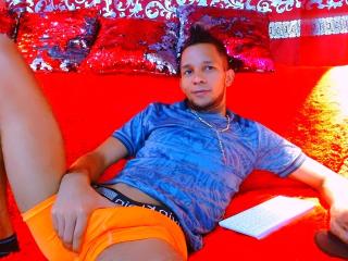 GregWilli - Live porn &amp; sex cam - 17939454