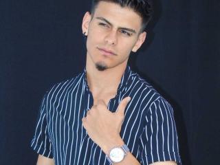 KevinMiller - Live porn &amp; sex cam - 17940502