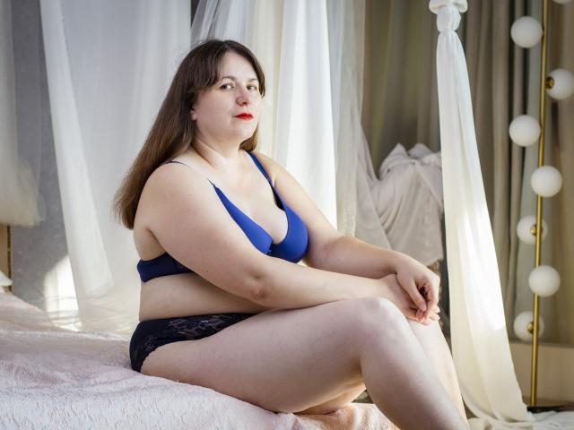 AliceInks - Live sex cam - 17940930