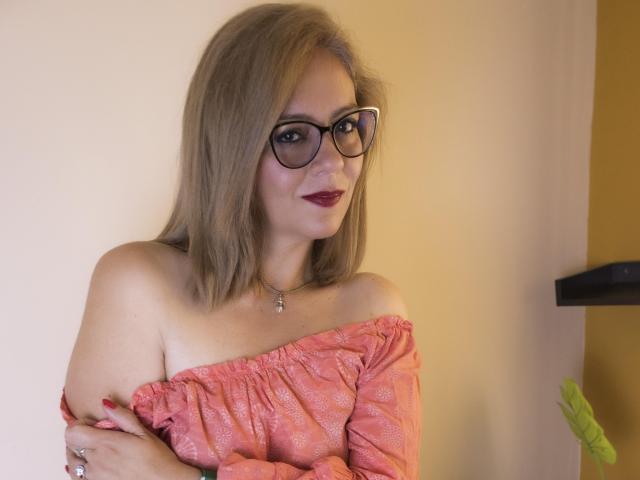 Whayra69 - Live porn &amp; sex cam - 17941522