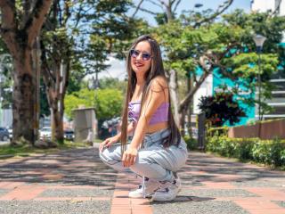 EmilyScarlet - Sexe cam en vivo - 17945986