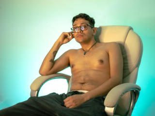 AndressTorres - Live porn &amp; sex cam - 17947246